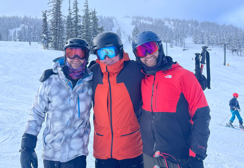 Dr. Steve Gordon and family on the slopes