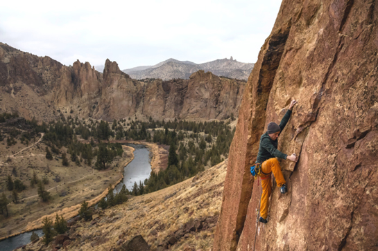 man climbing at Smith Rock State Park